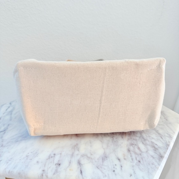 💛 Anthropologie Letter G The Hartley Monogram Mini Canvas Tote Gold Beaded Beige - Picture 9 of 14